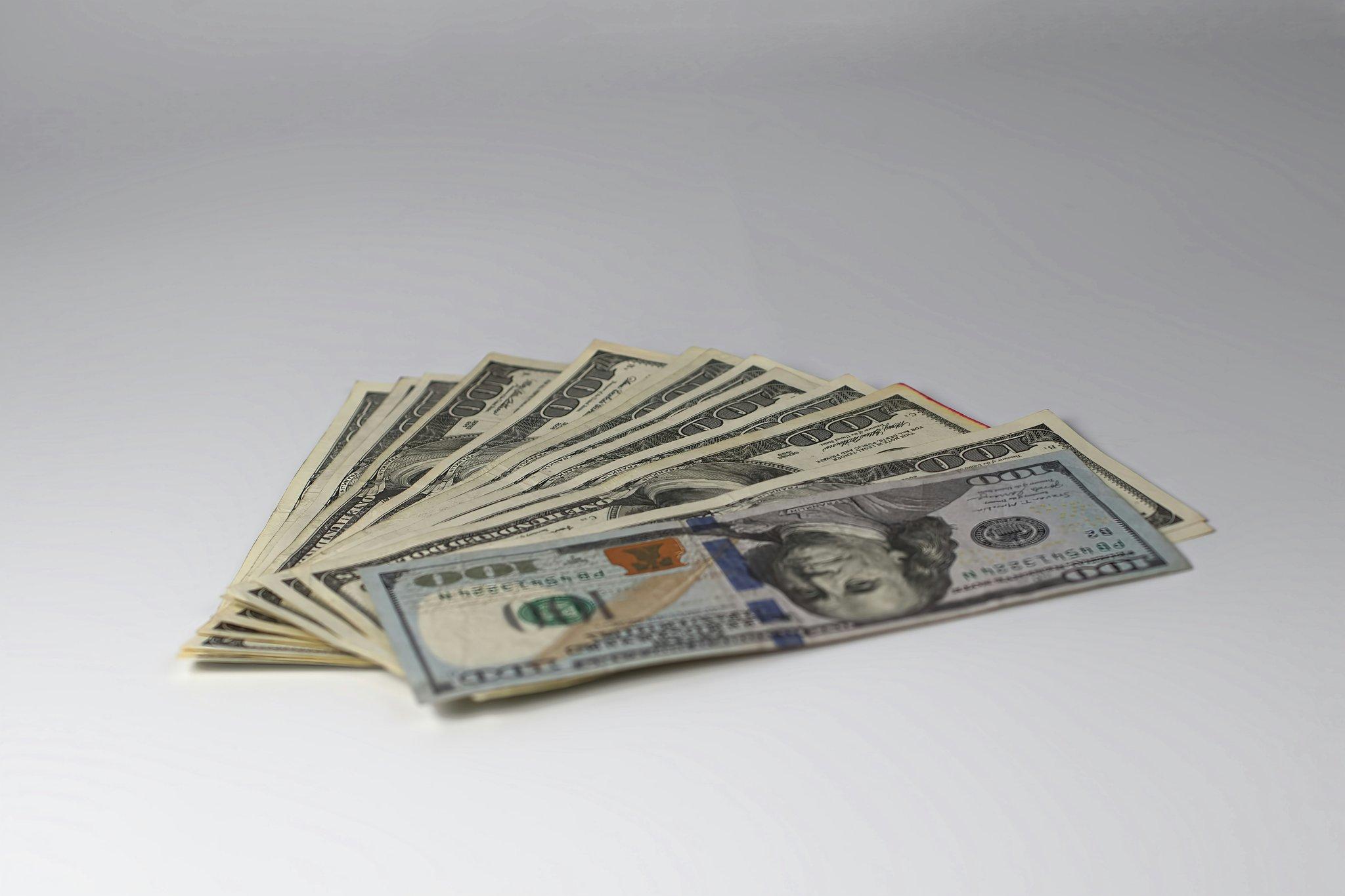Infographic explaining deferred payment mechanics