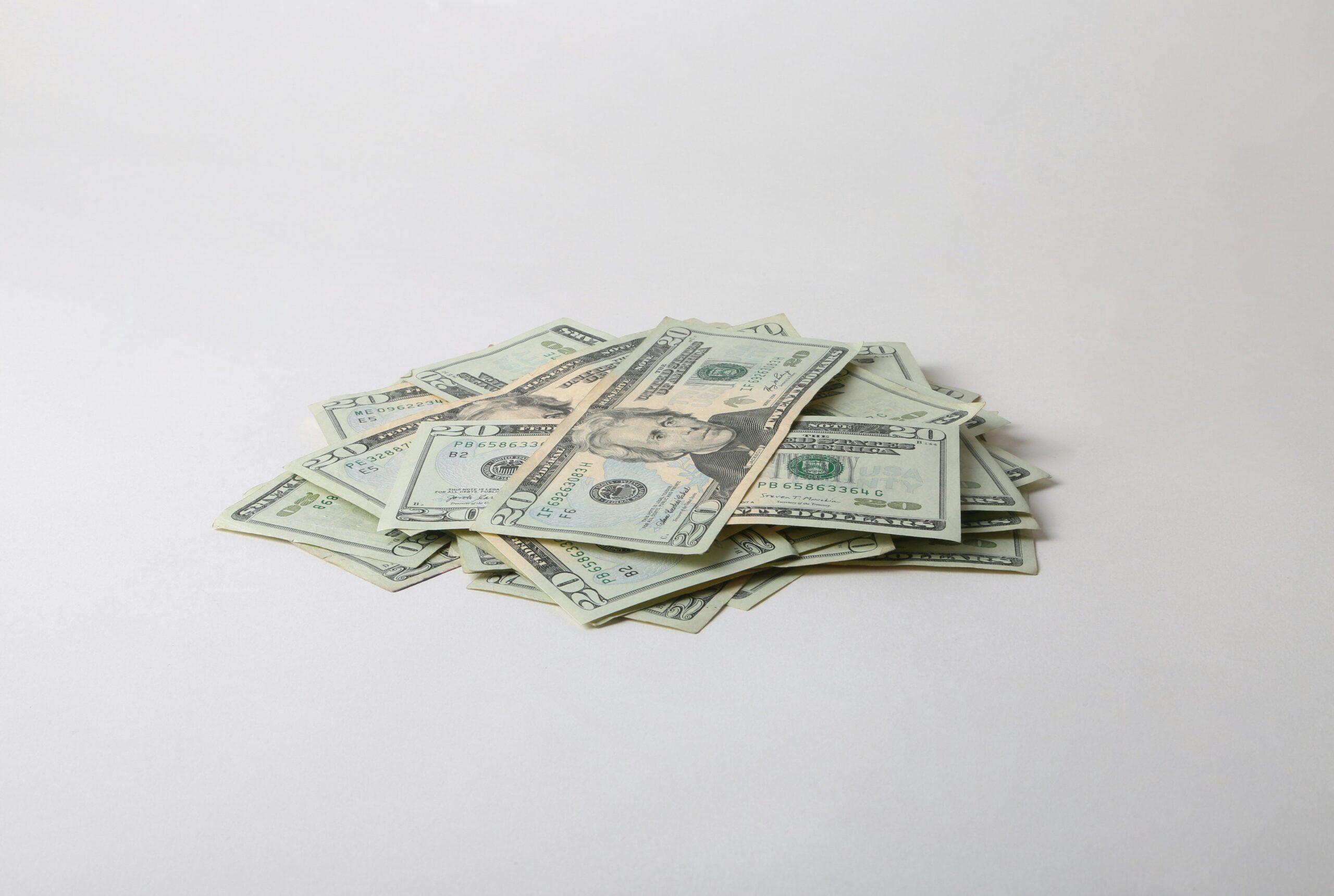 Infographic showing steps to apply for loan deferment